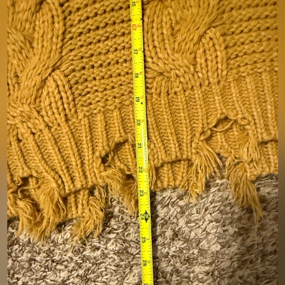 She + Sky Mustard Cable Knit Cropped Sweater - Picture 10 of 12